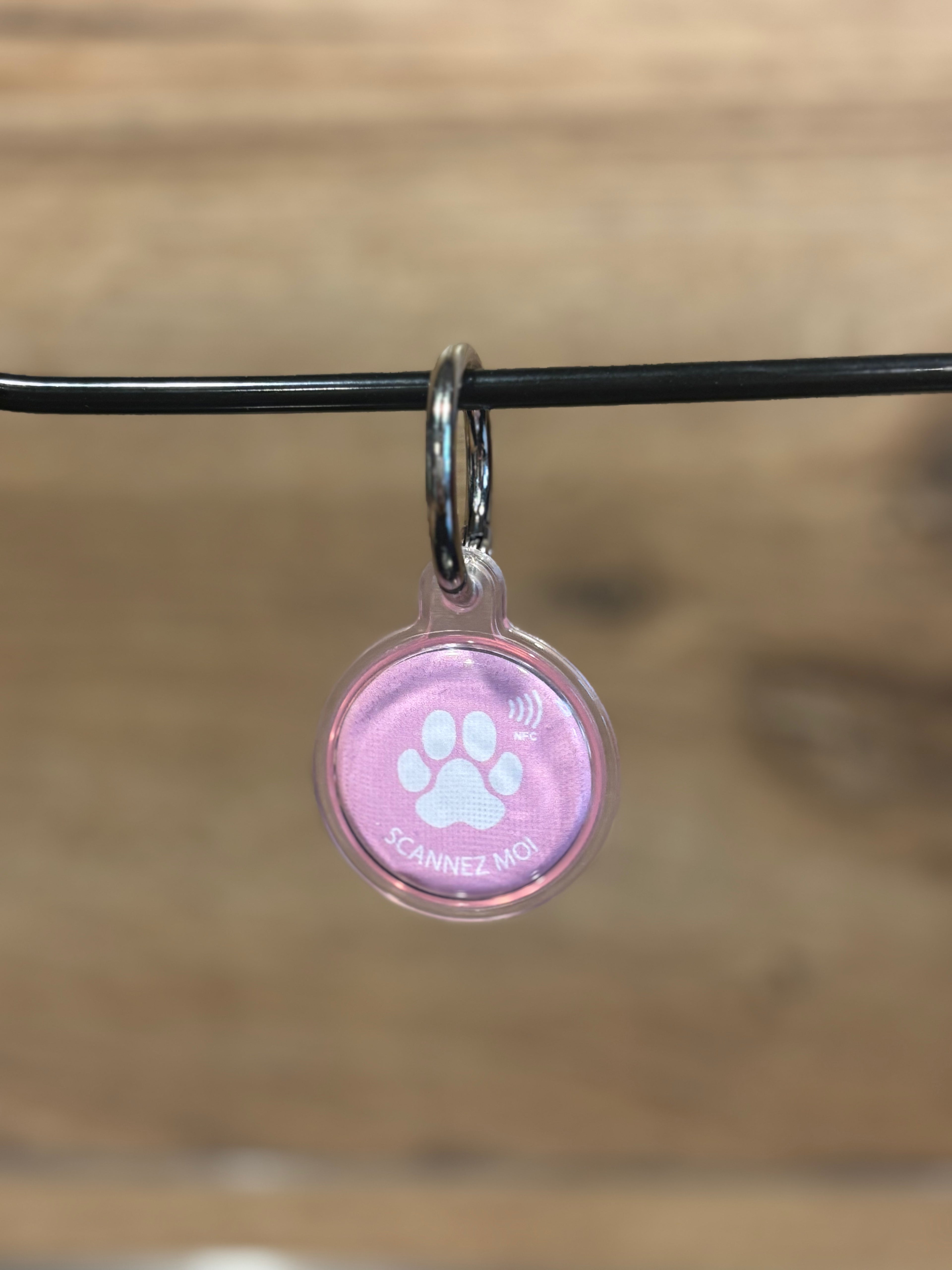 ProxyToutou – Médaillon NFC Rose pastel